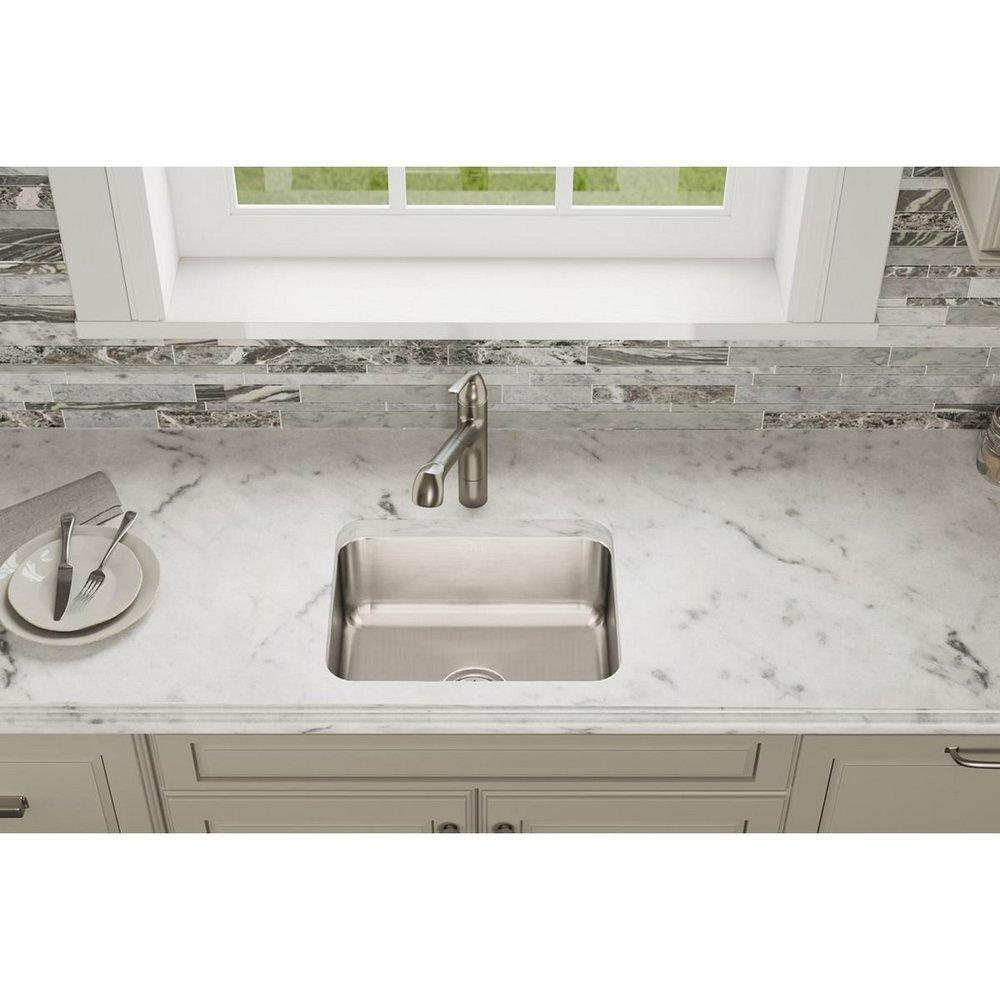 Elkay Lustrous Satin 20-1/2 x 16-1/2 in. No Hole Stainless Steel Single Bowl Undermount Kitchen Sink 