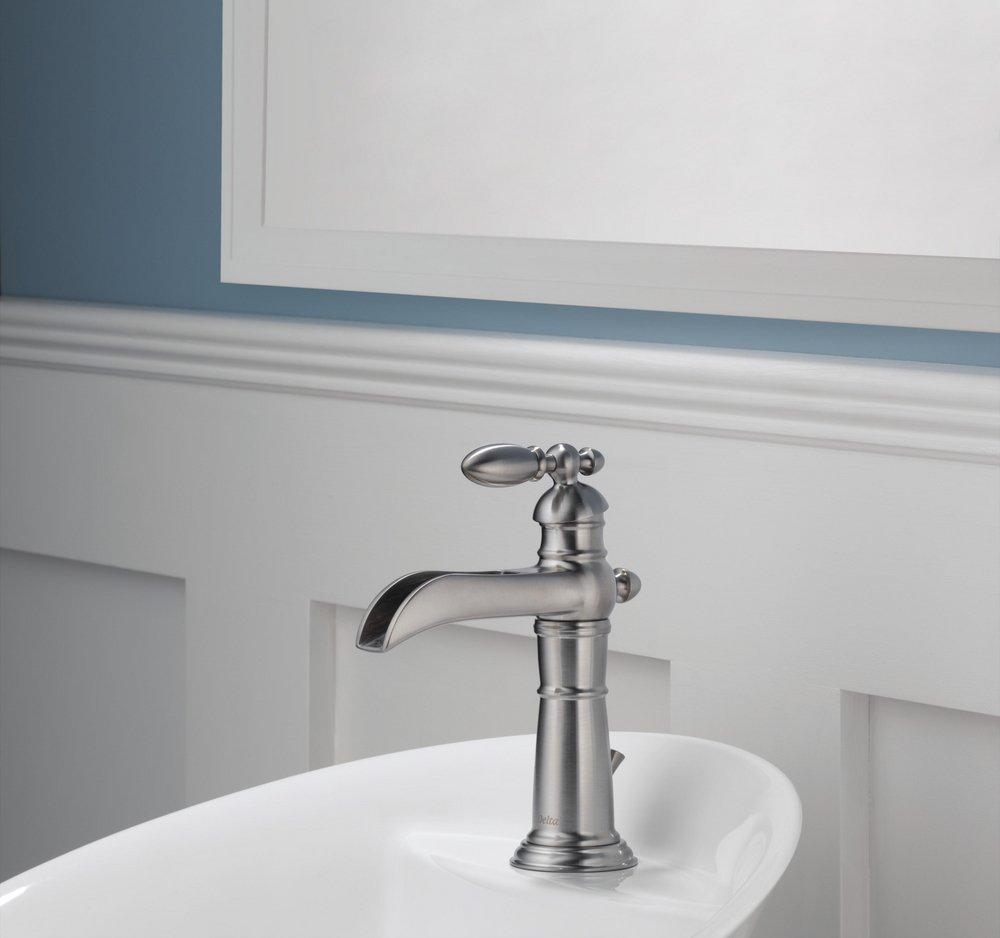 Delta Faucet Stainless Single Handle Centerset Bathroom Sink Faucet 