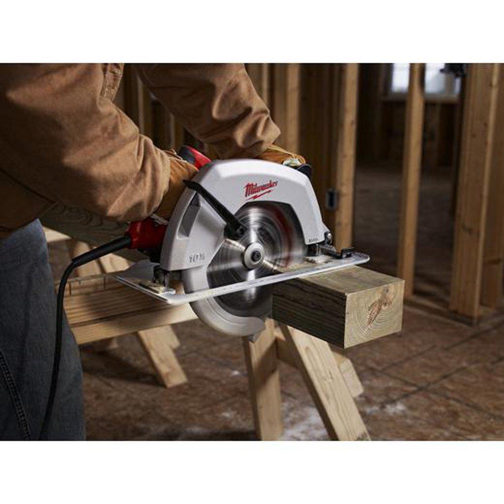 Milwaukee&reg; Red 10-1/4 Circulating SAW 