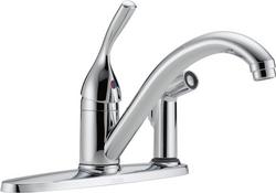 Single Handle Kitchen Faucet with Side Spray in Chrome