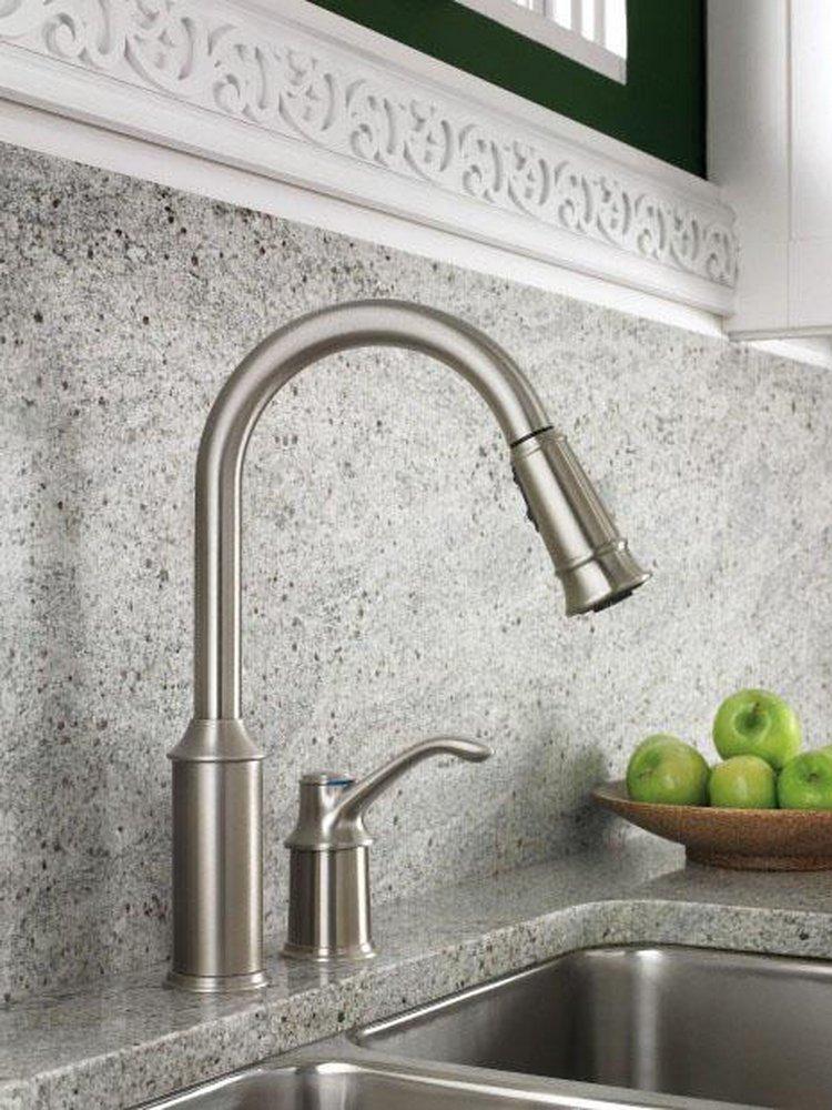 Moen Classic Stainless Single Handle Pull Down Kitchen Faucet with Power Clean and Reflex Technology 