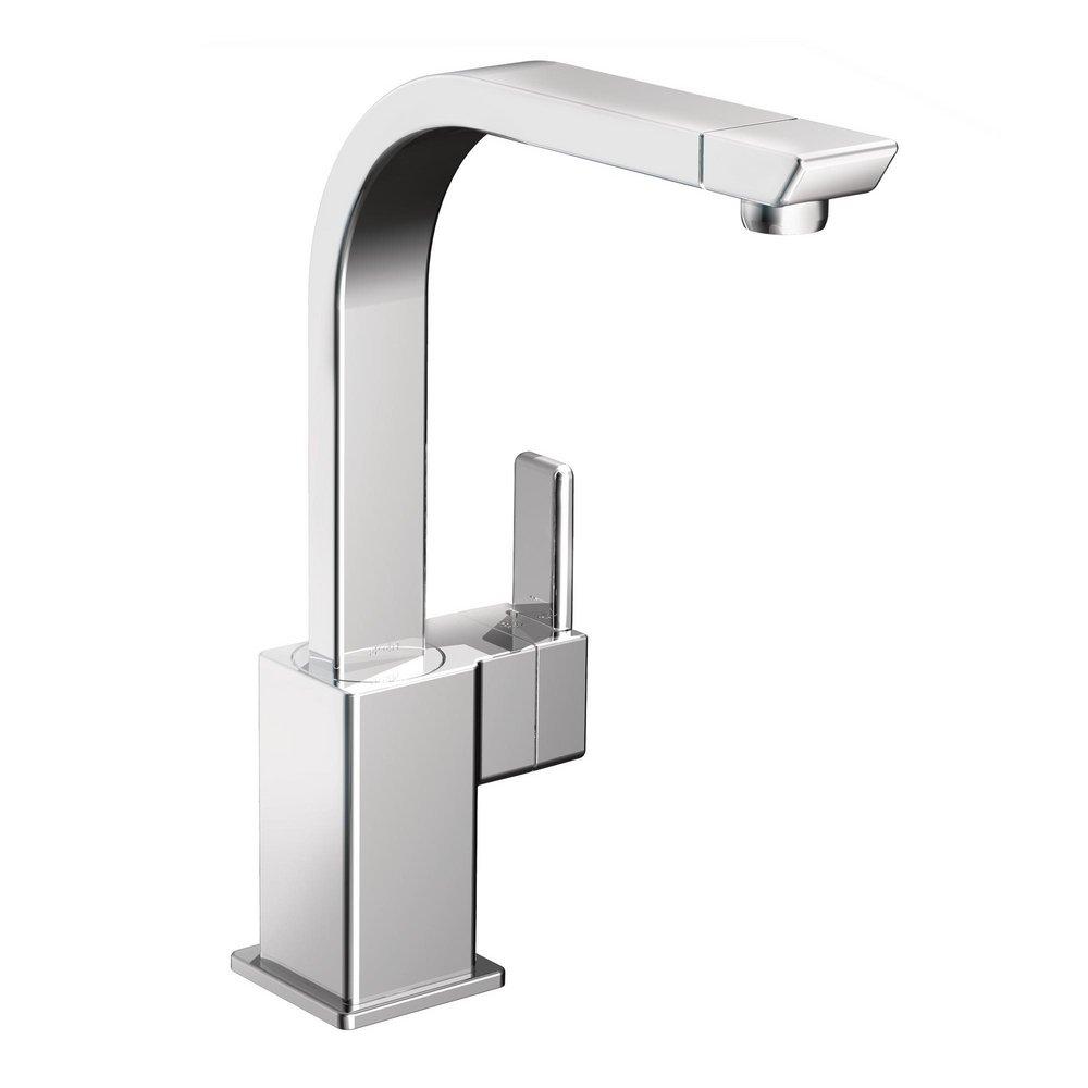 Moen Polished Chrome Single Handle Kitchen Faucet 