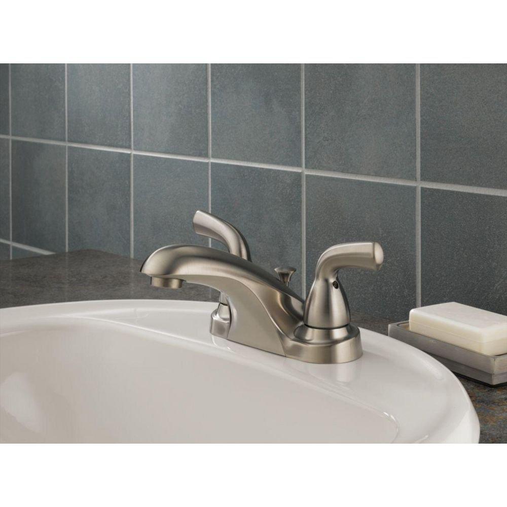 Delta Faucet Chrome Two Handle Centerset Bathroom Sink Faucet 