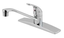 Single Handle Kitchen Faucet in Polished Chrome