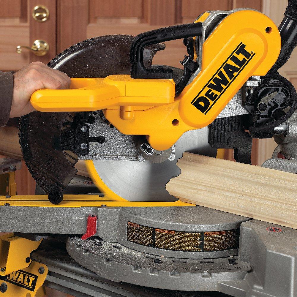 DEWALT Double-Bevel Sliding Compound Miter 