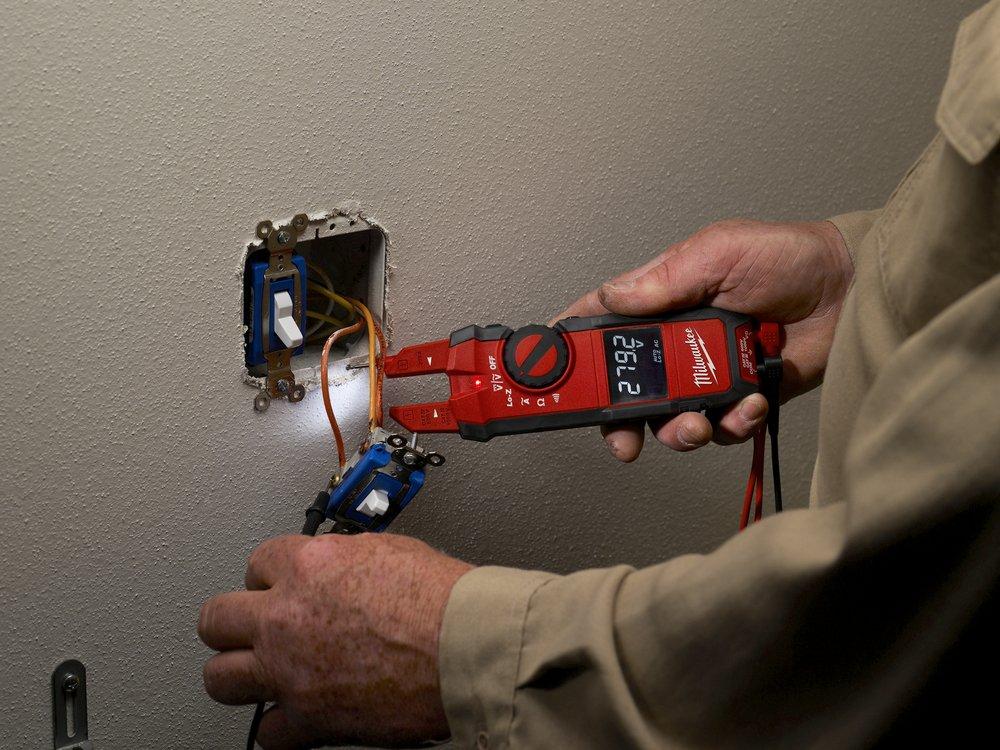 Milwaukee&reg; Black Fork Meter 