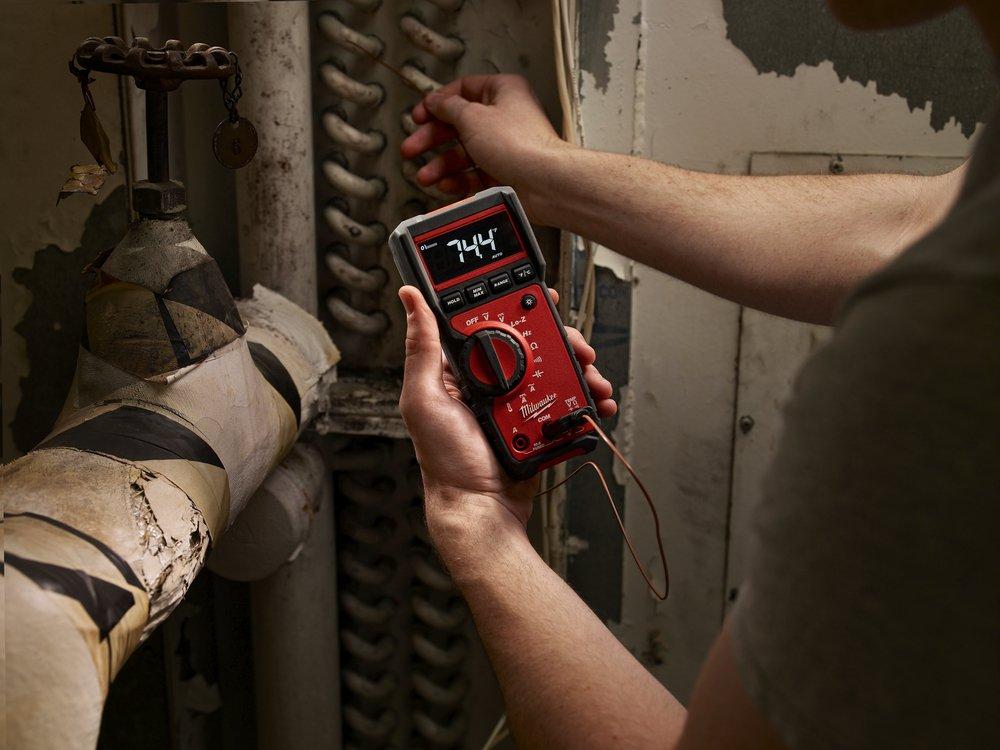 Milwaukee® Black 10 Amp 600 Volt Digital RMS Multimeter 