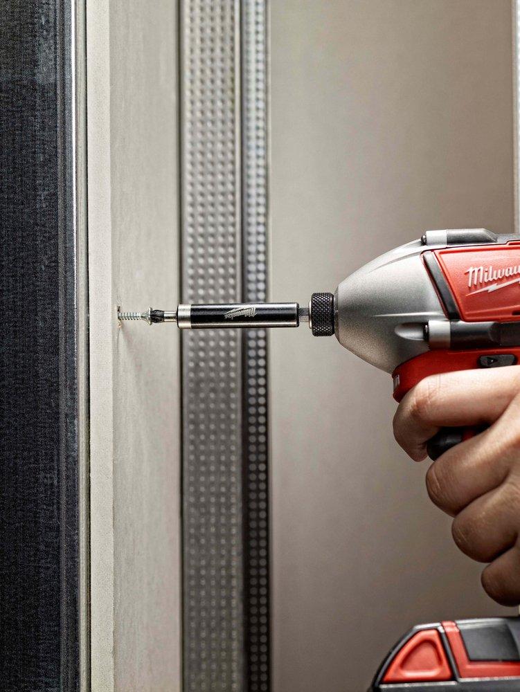 Milwaukee&reg; Silver Compact Magnetic Bit Tip Holder 