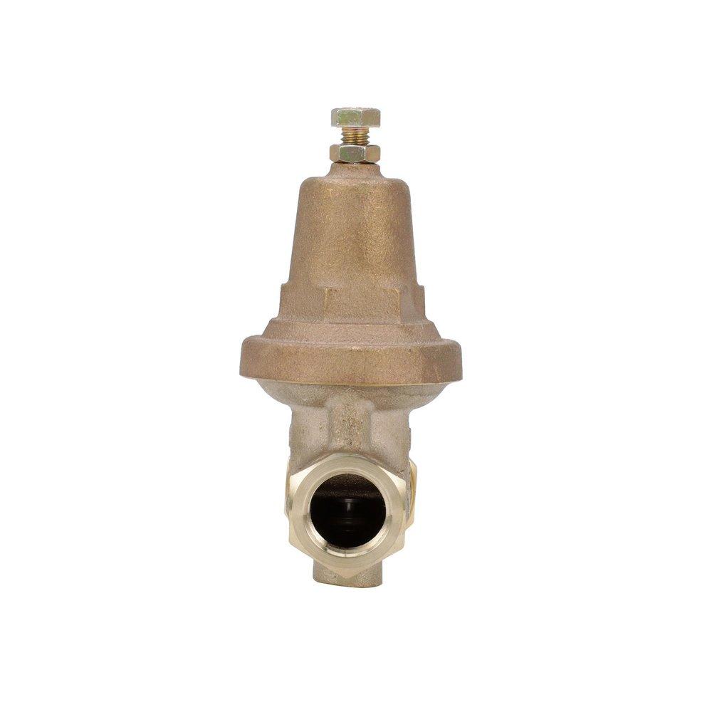 Zurn Wilkins Cast Bronze Cast Bronze Union FNPT Pressure Reducing Valve 