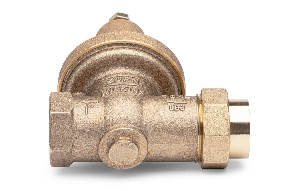 Zurn Wilkins Cast Bronze Cast Bronze Union FNPT Pressure Reducing Valve 