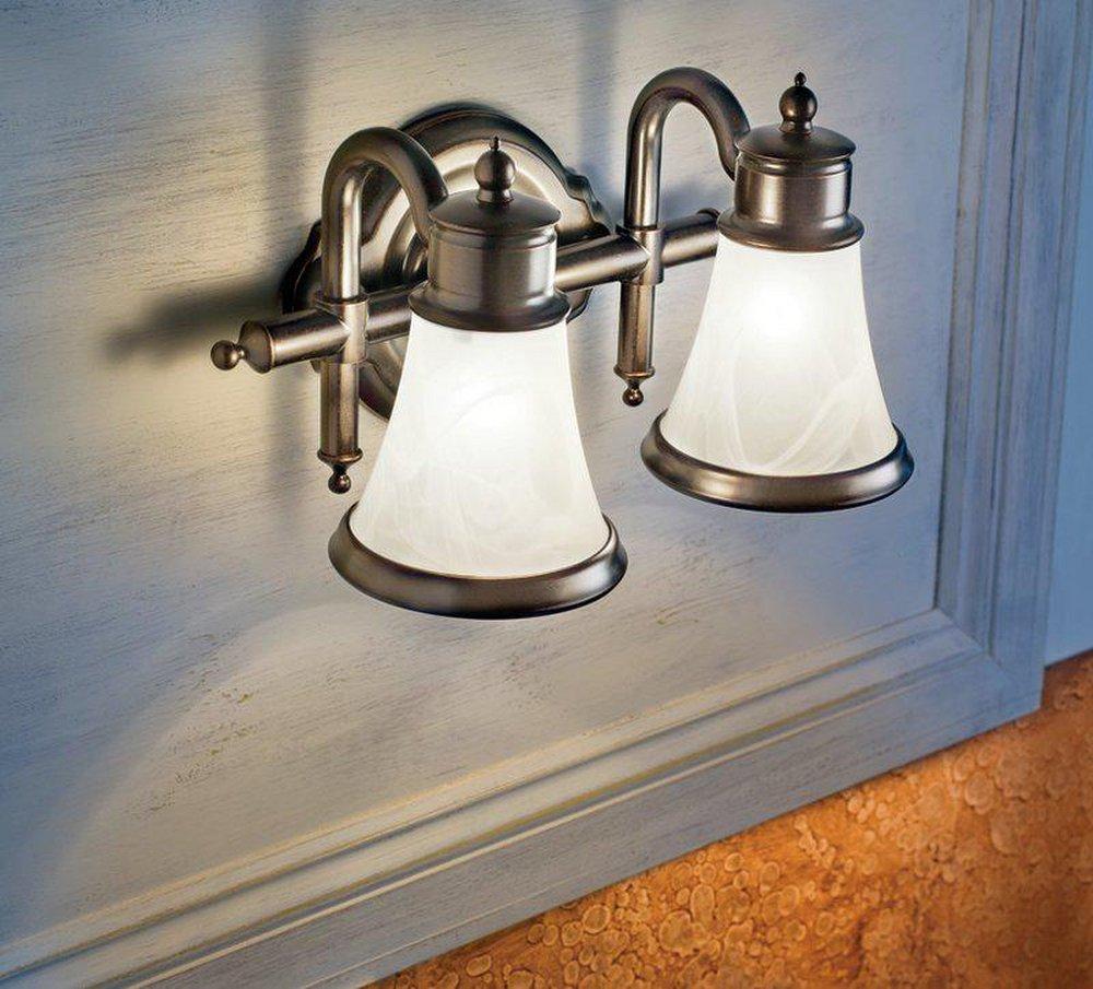 Moen Polished Chrome 4-Light Bath Light 