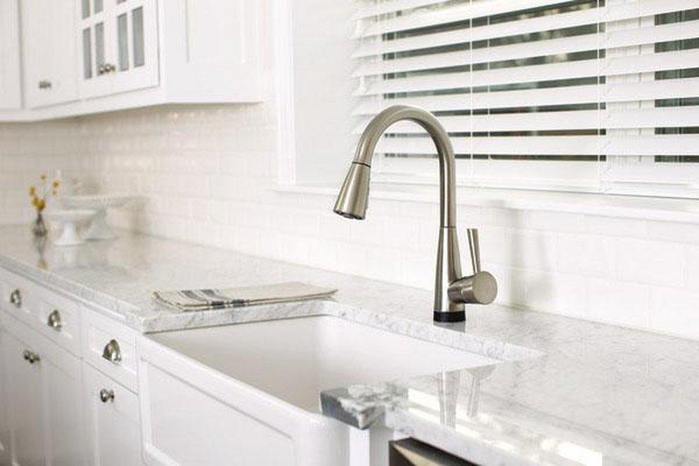 Brizo Stainless Single Handle Pull Down Kitchen Faucet 