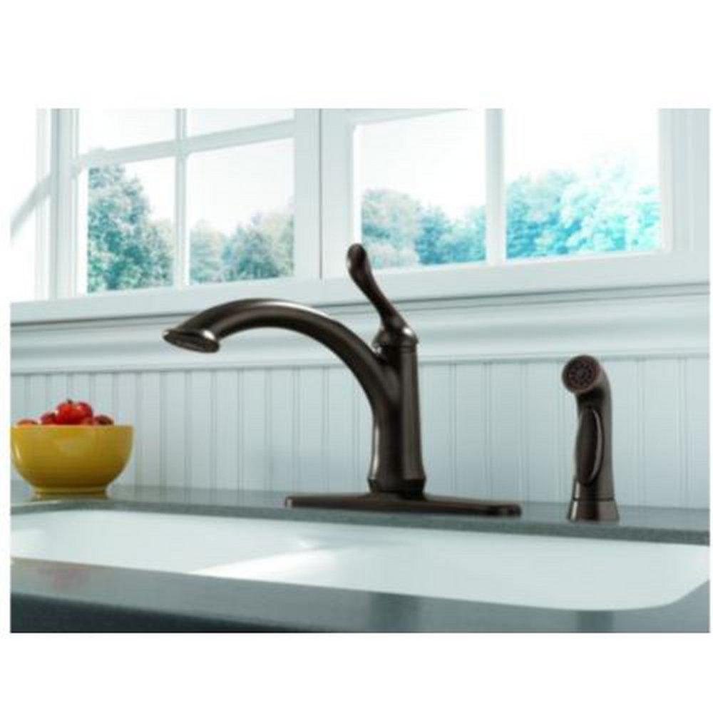 Delta Faucet Chrome Single Handle Kitchen Faucet 