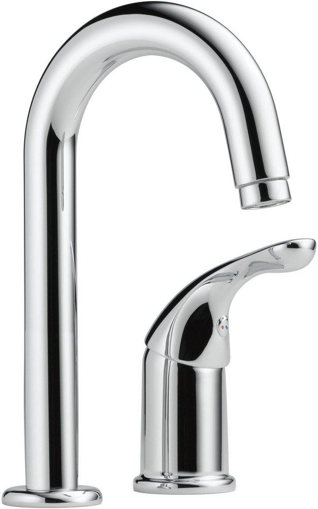 Delta Faucet Chrome Single Handle Lever Bar Faucet 