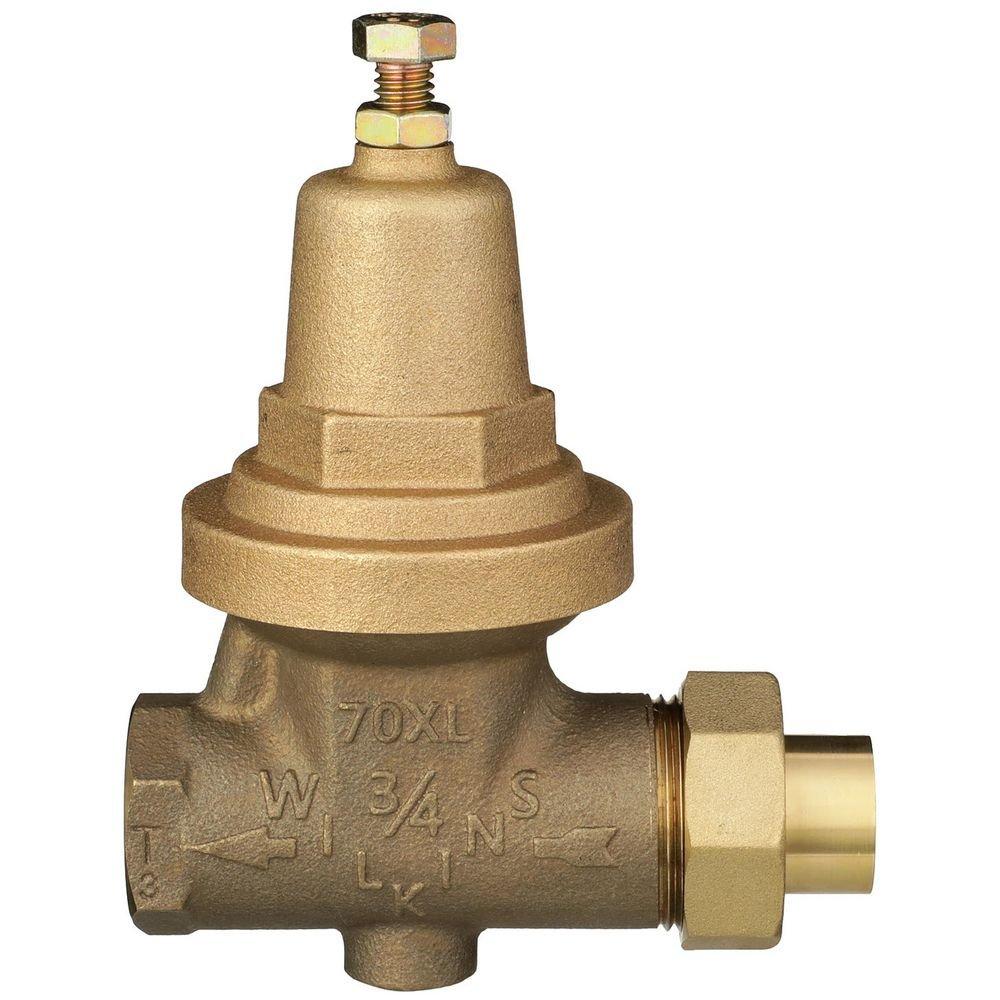 Zurn Wilkins 300 psi Cast Bronze, Buna-N and 300 Stainless Steel Copper Sweat Pressure Reducing Valve 
