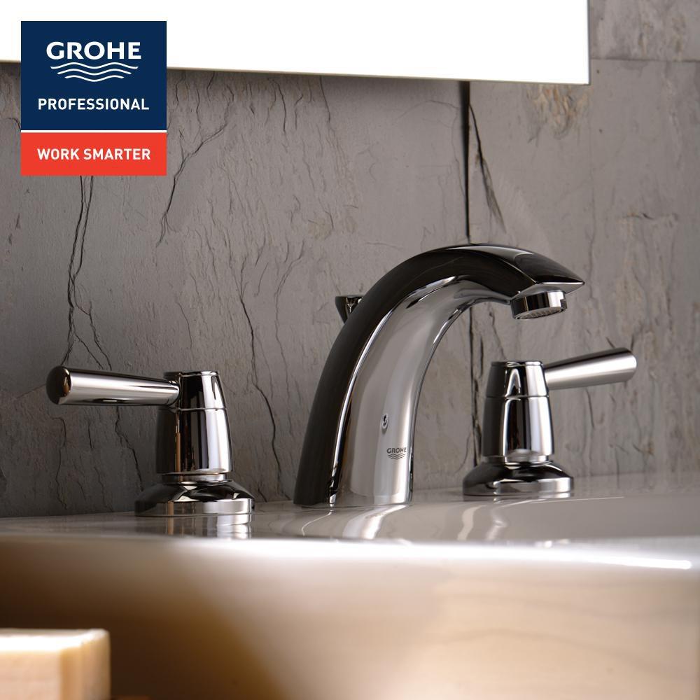 GROHE StarLight&reg; Polished Chrome Widespread Lavatory Faucet with Double Lever Handle 