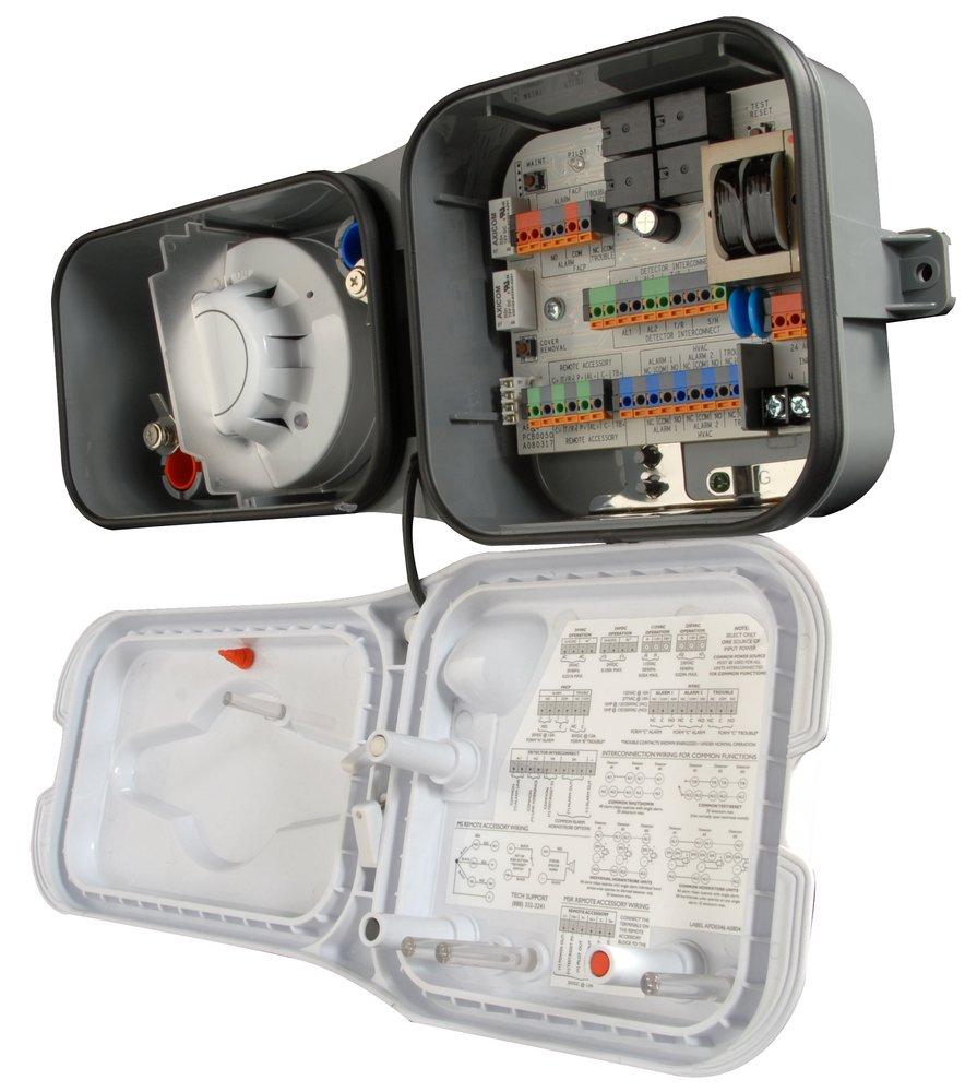 APC White Photoelectric NEMA 4x with Tight Duct Smoke Detector 