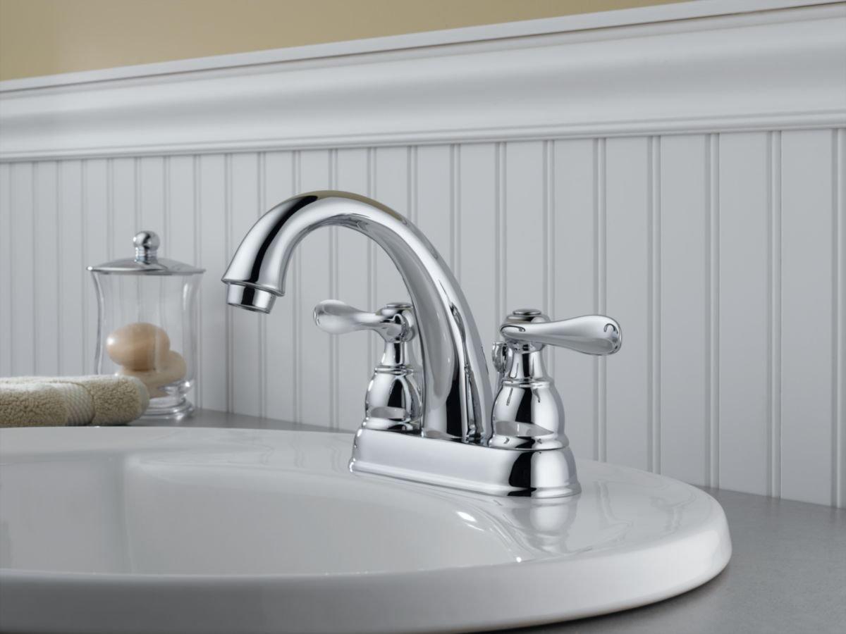 Delta Faucet Brilliance Polished Brass Two Handle Centerset Bathroom Sink Faucet 