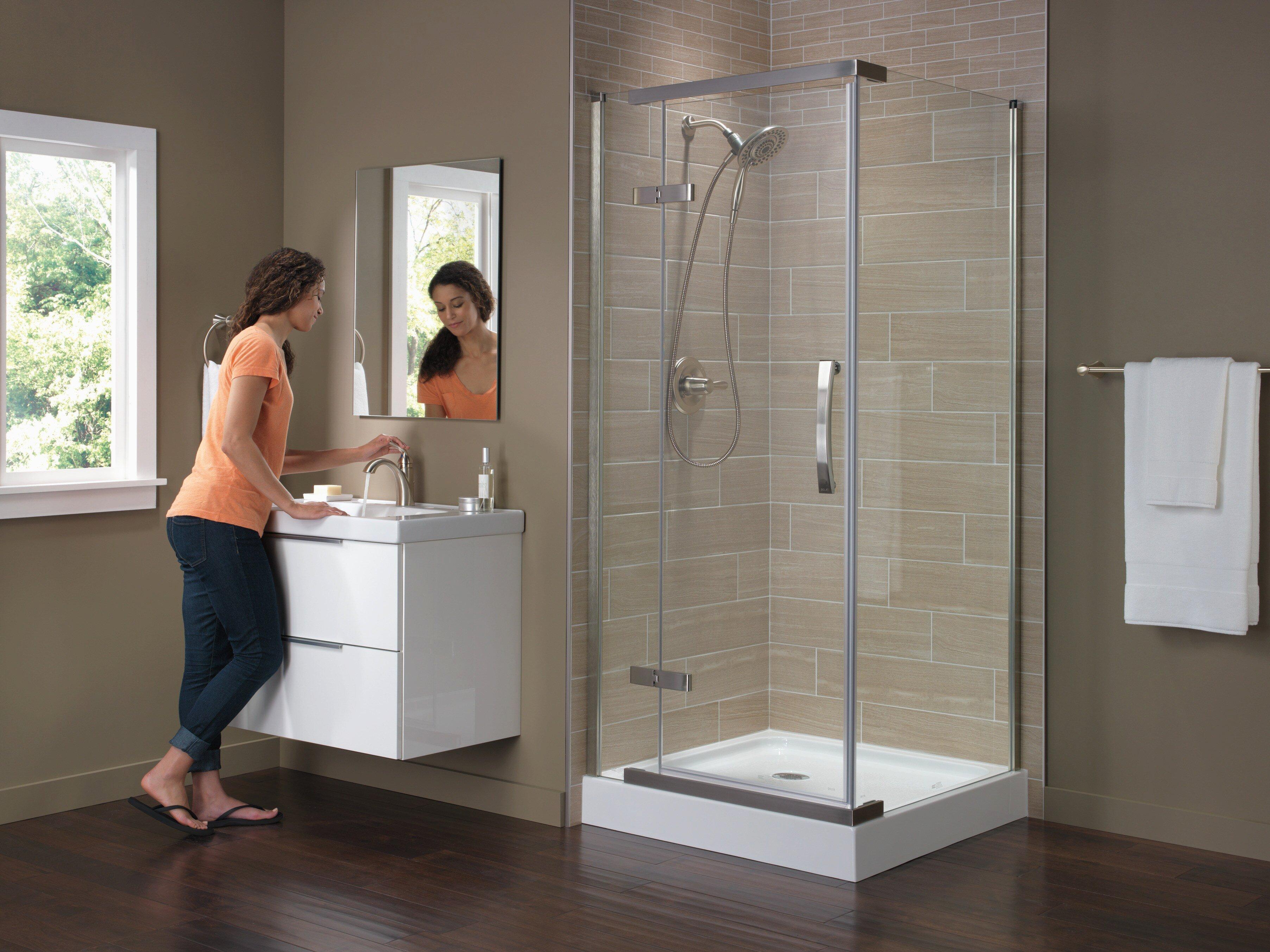 Delta Faucet Brilliance Stainless Single Handle Centerset Bathroom Sink Faucet 