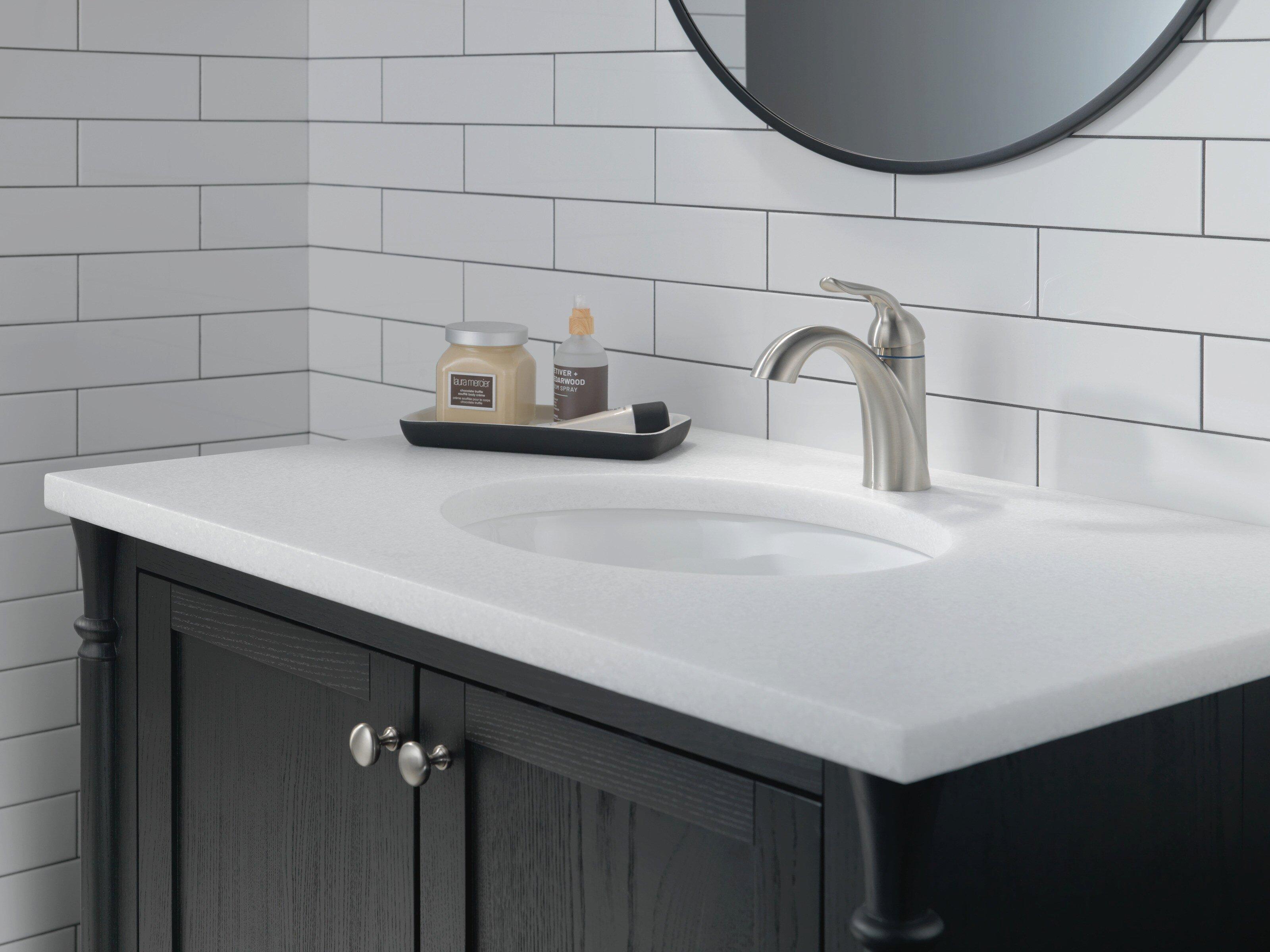 Delta Faucet Brilliance Stainless Single Handle Centerset Bathroom Sink Faucet 