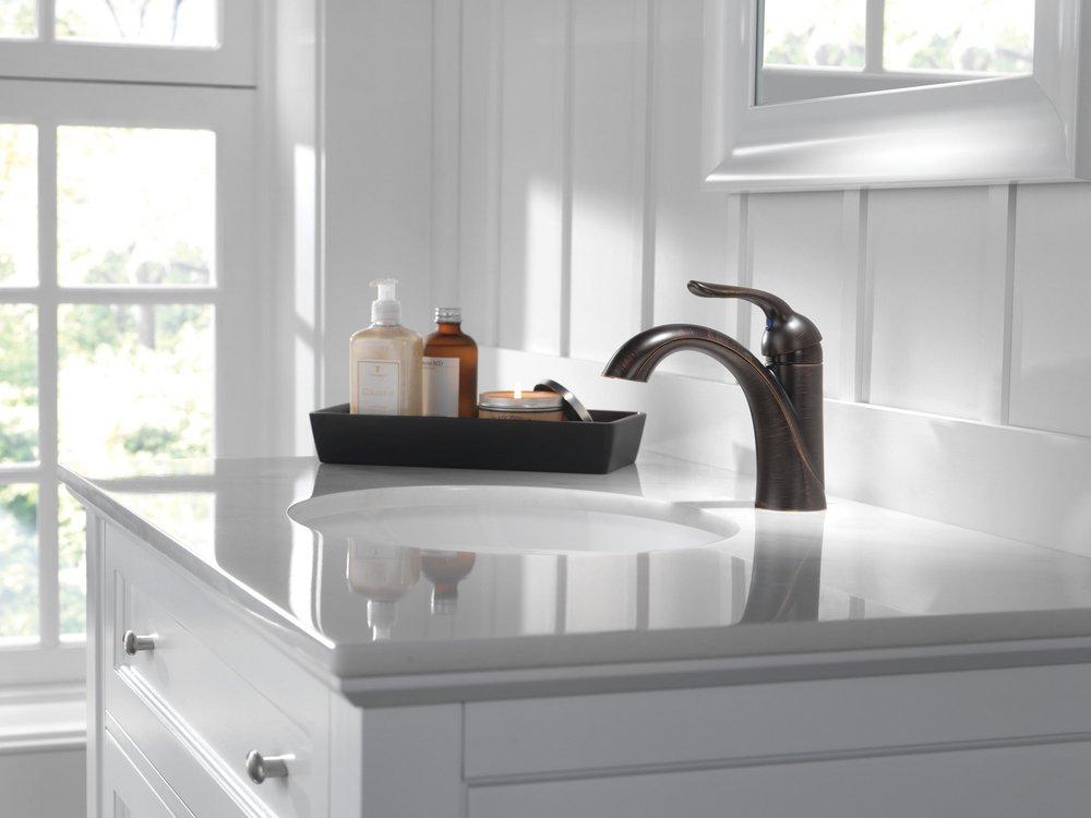 Delta Faucet Venetian Bronze Single Handle Centerset Bathroom Sink Faucet with Pop-Up Drain Assembly 
