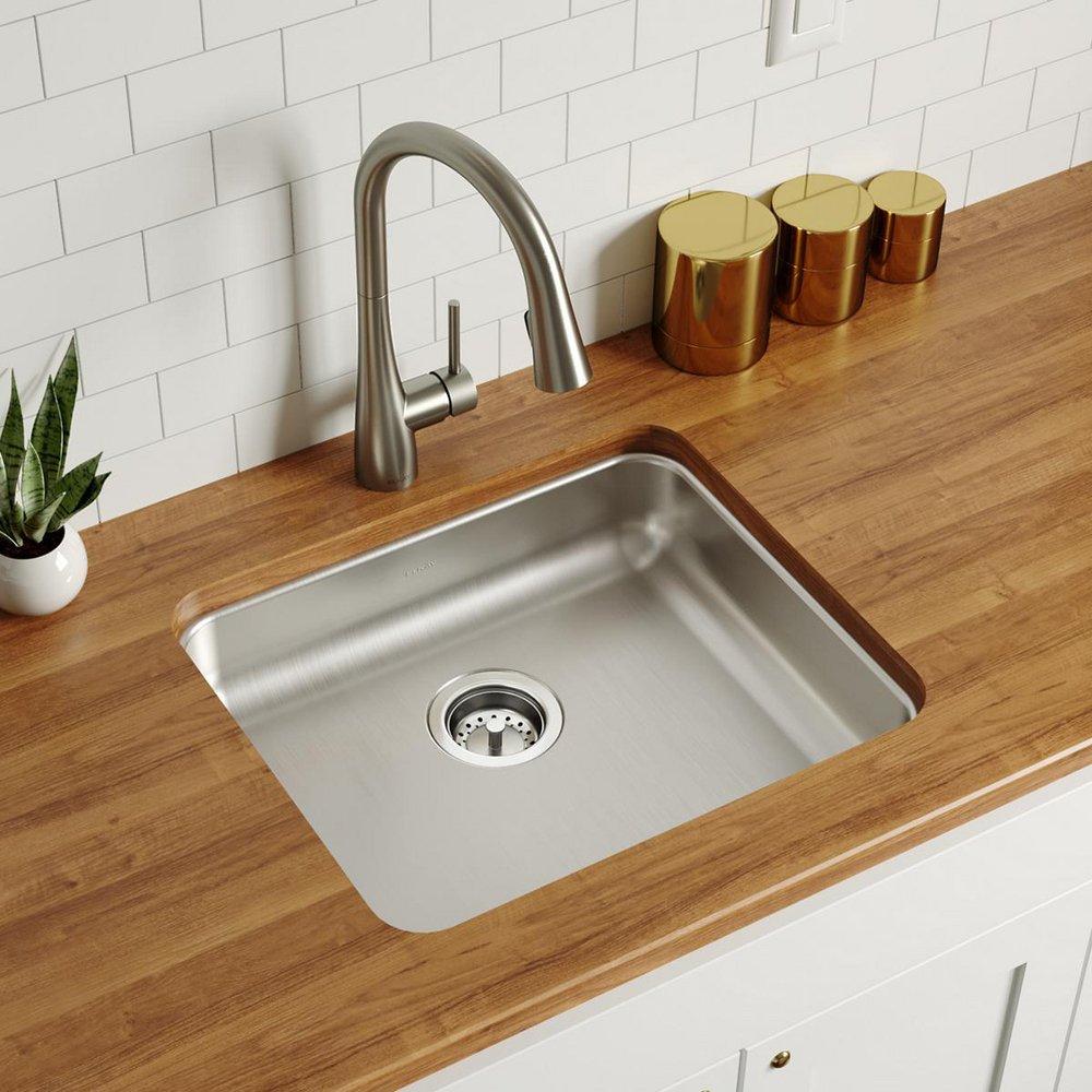 Elkay Lustrous Satin 21-1/2 x 18-1/2 in. No Hole Stainless Steel Single Bowl Undermount Kitchen Sink 