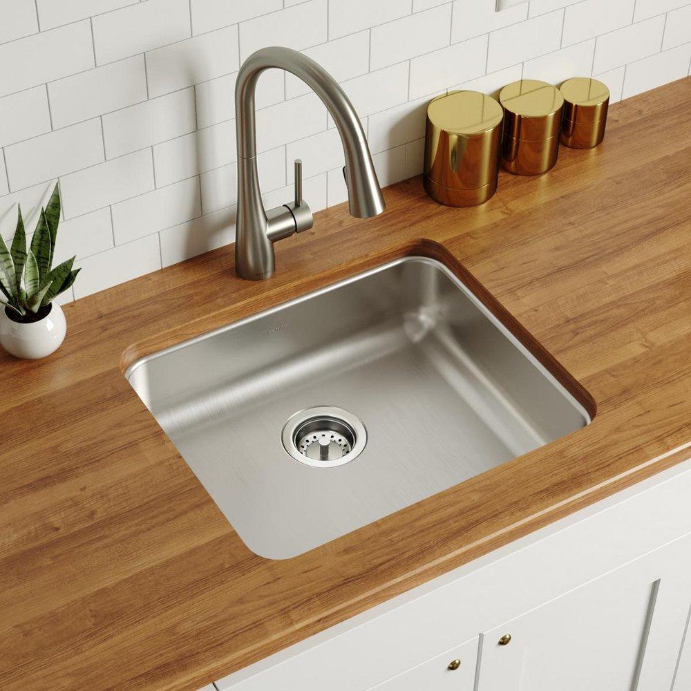 Elkay Lustrous Satin 21-1/2 x 18-1/2 in. No Hole Stainless Steel Single Bowl Undermount Kitchen Sink 