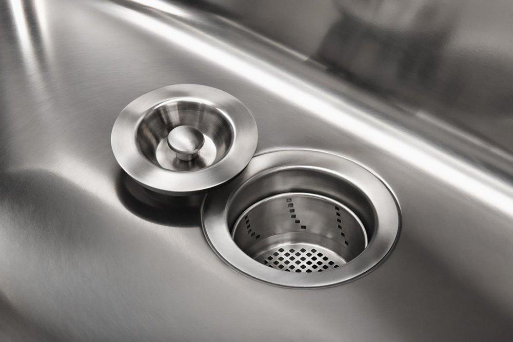 BLANCO Stainless Steel 3-1/2 in. Basket Strainer 