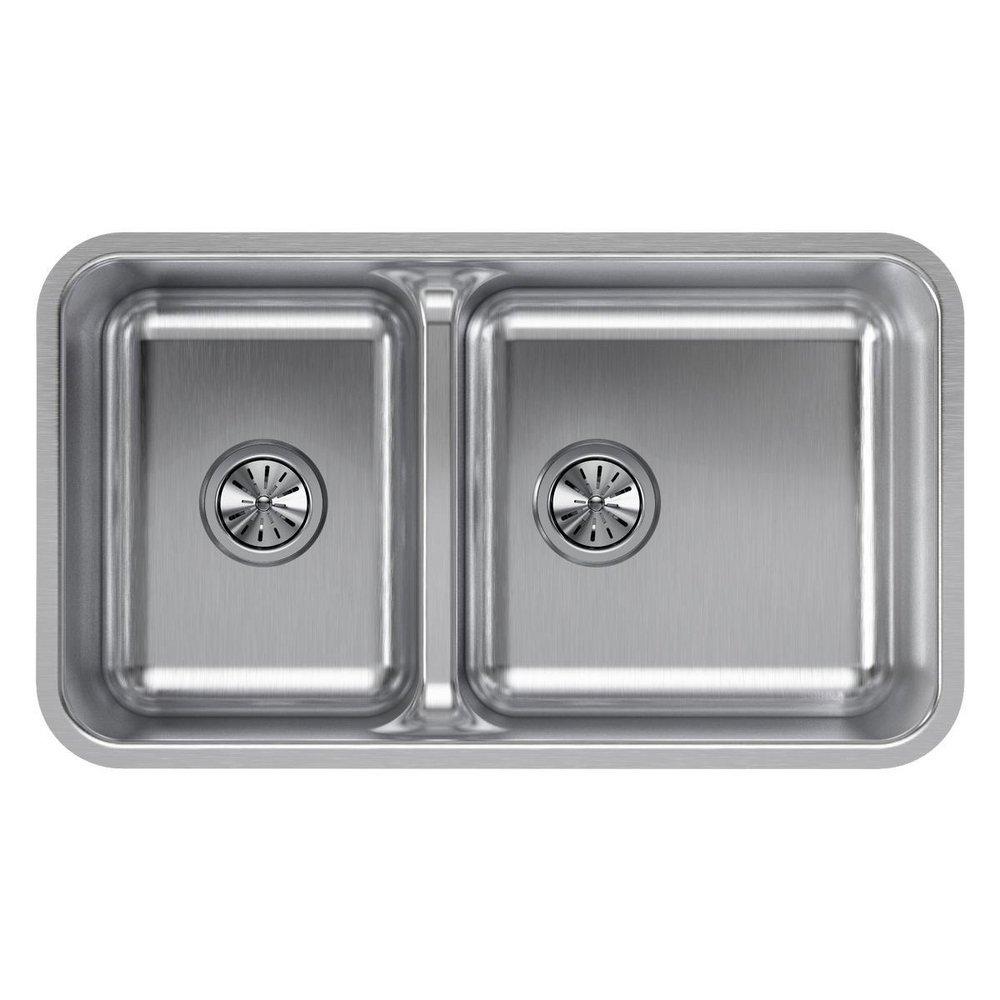 Elkay Lustrous Satin 32-1/16 x 18-1/2 in. No Hole Stainless Steel Double Bowl Undermount Kitchen Sink 