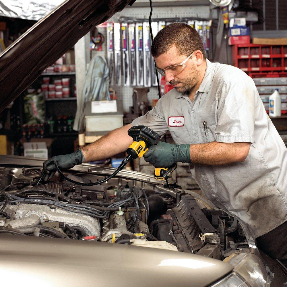 DEWALT Yellow Cordless Inspection Camera Kit 