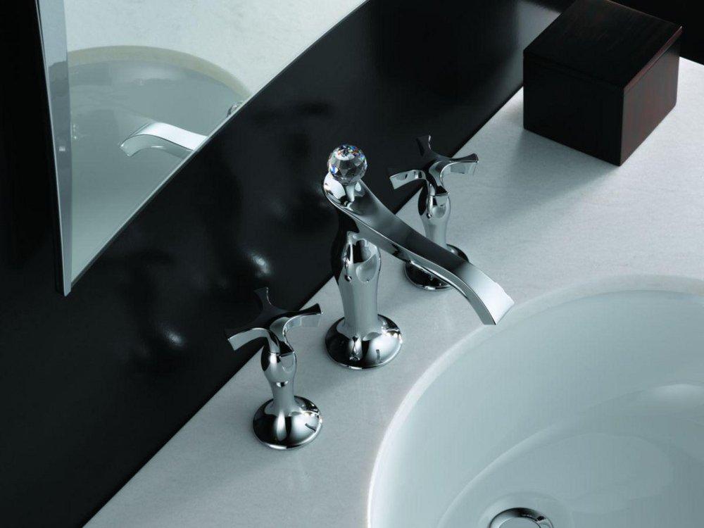 Brizo Chrome Two Handle Bathroom Sink Faucet 