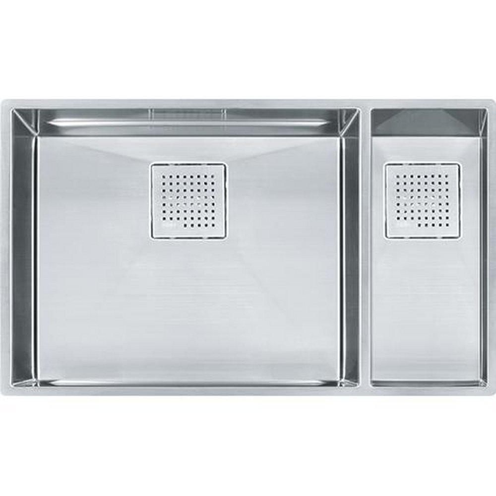 Franke Stainless Steel 31-1/8 x 17-3/4 in. No Hole Double Bowl Undermount Kitchen Sink 