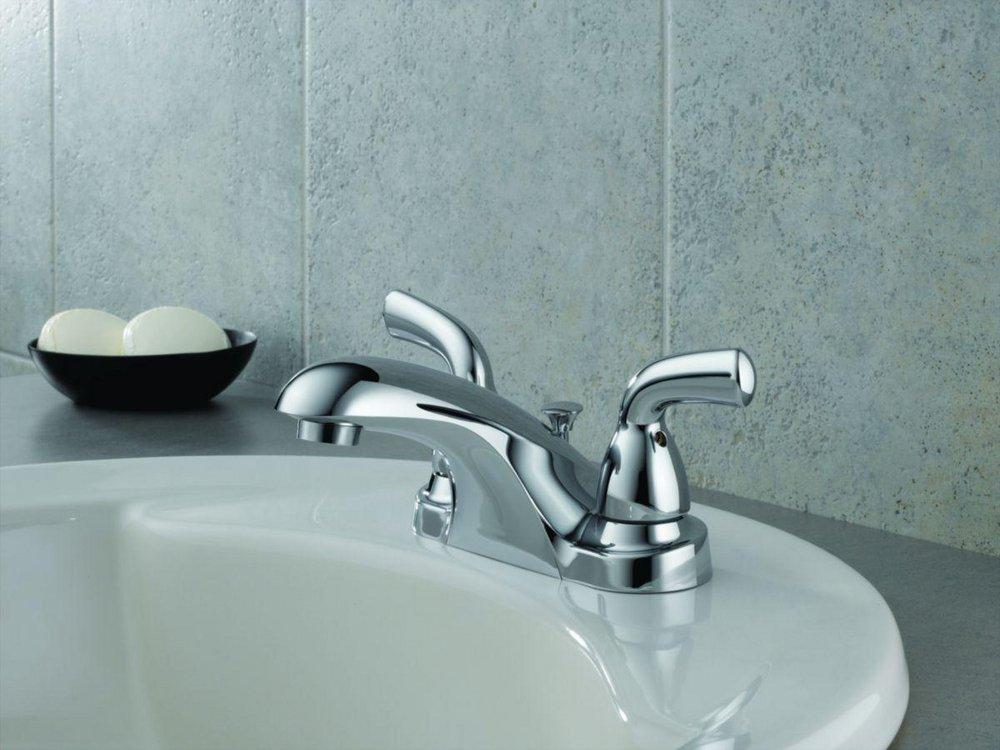 Delta Faucet Chrome Two Handle Centerset Bathroom Sink Faucet 