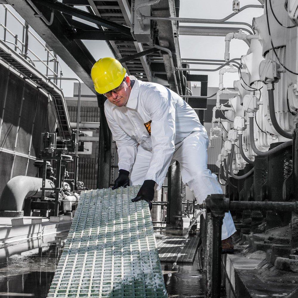 KleenGuard&trade; White Microforce&trade; Barrier Fabric Coverall in White 