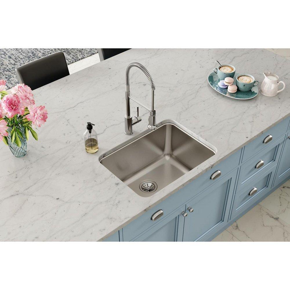 Elkay Lustrous Satin 25-1/2 x 19-1/4 in. No Hole Stainless Steel Single Bowl Undermount Kitchen Sink 