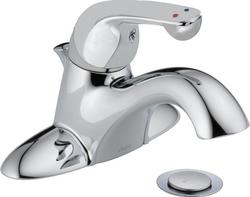 Single Handle Centerset Bathroom Sink Faucet in Chrome