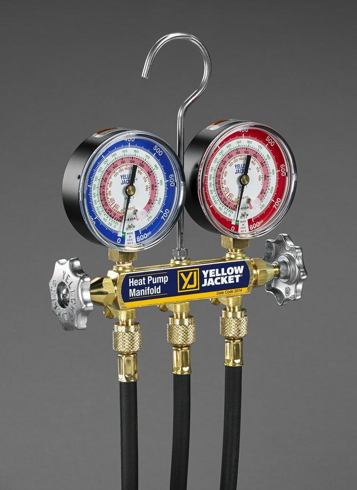 YELLOW JACKET&reg; Black R22 R407 R410A Manifold with 60 Hose 