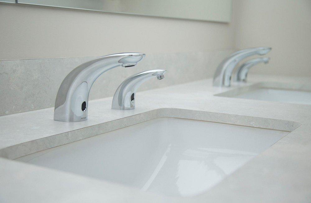 Moen Chrome No Handle Sensor Bathroom Sink Faucet 