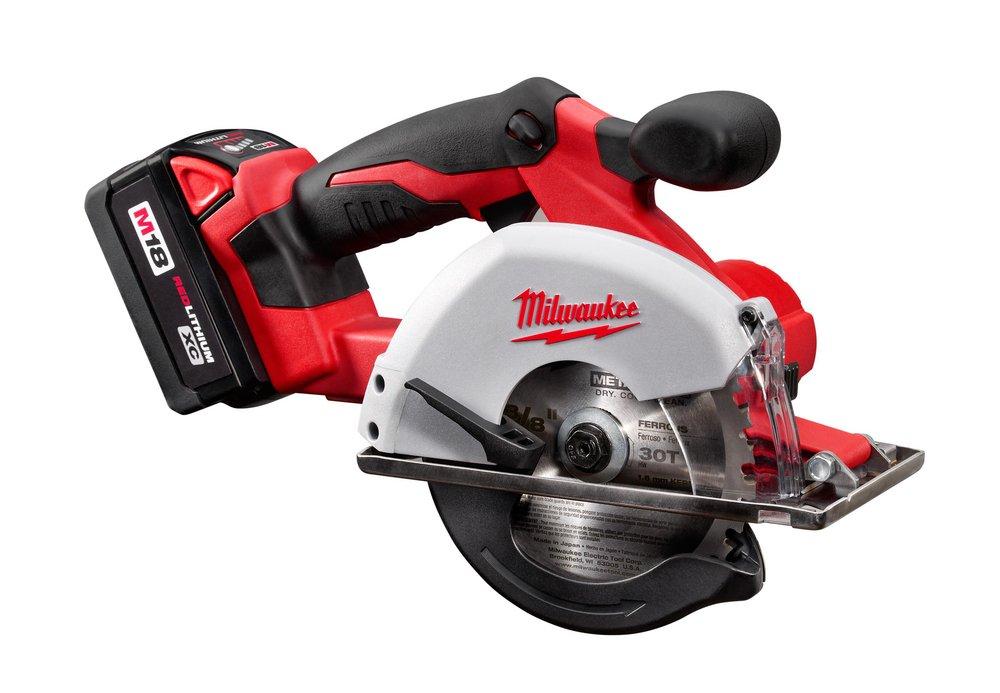 Milwaukee&reg; Black Cordless 4 Amp 5-3/8 in. Circular Saw Tool Kit 