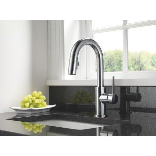 Delta Faucet Champagne Bronze Single Handle Pull Down Kitchen Faucet 