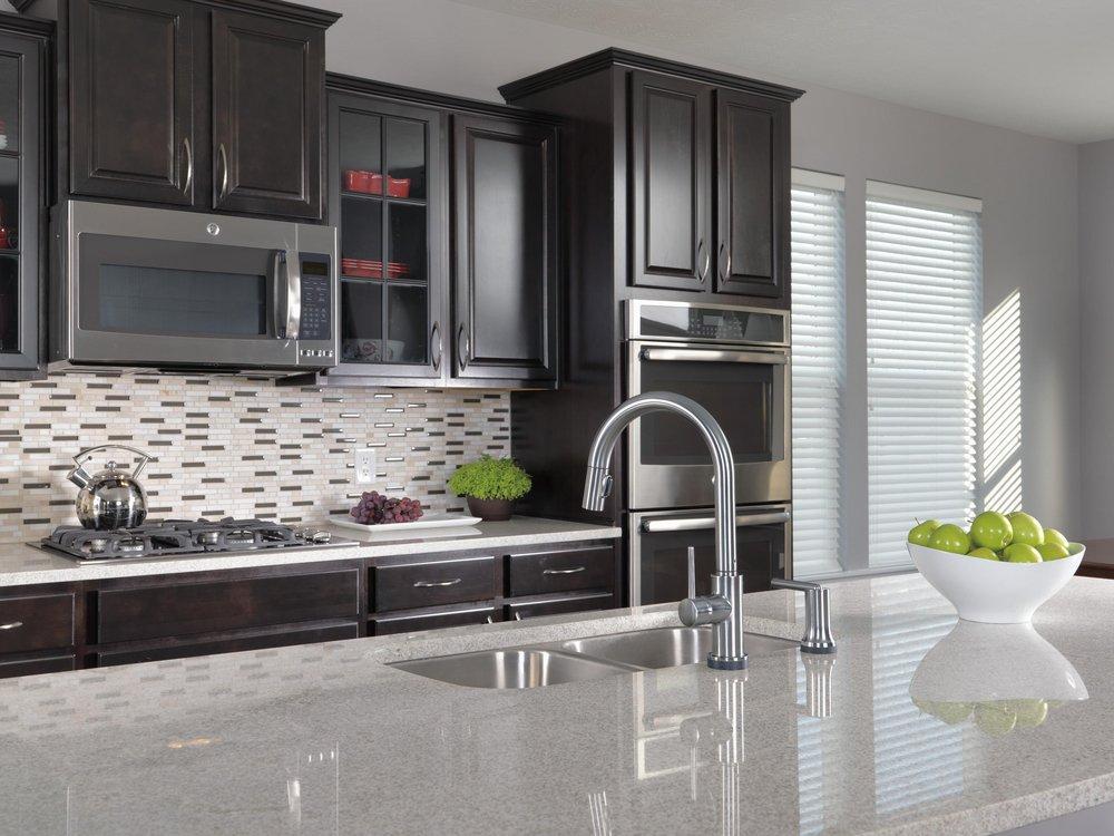 Delta Faucet Arctic Stainless Single Handle Pull Down Kitchen Faucet 