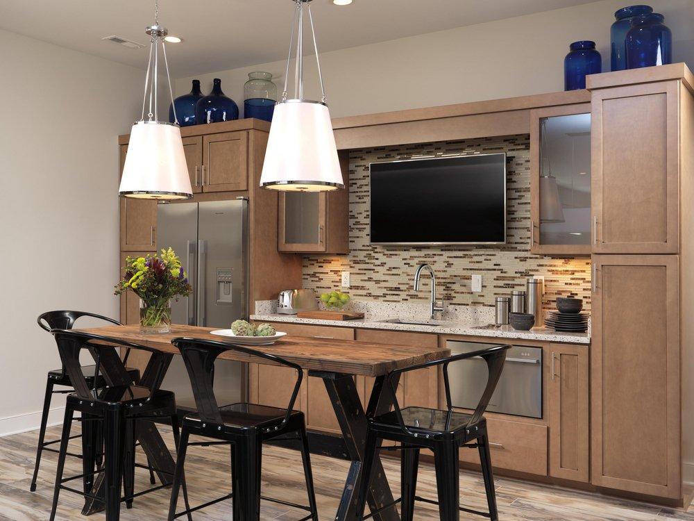 Delta Faucet Chrome Single Handle Pull Down Kitchen Faucet 