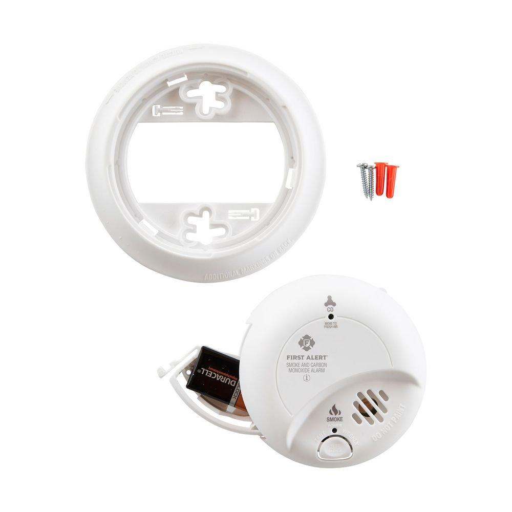 BRK Electronics White 9V Power Smoke and  Carbon Monoxide Combination Alarm 