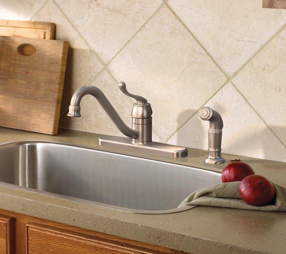 Moen Spot Resist Stainless Steel 4-Hole Swivel Kitchen Faucet with Single Lever Handle Sidespray 