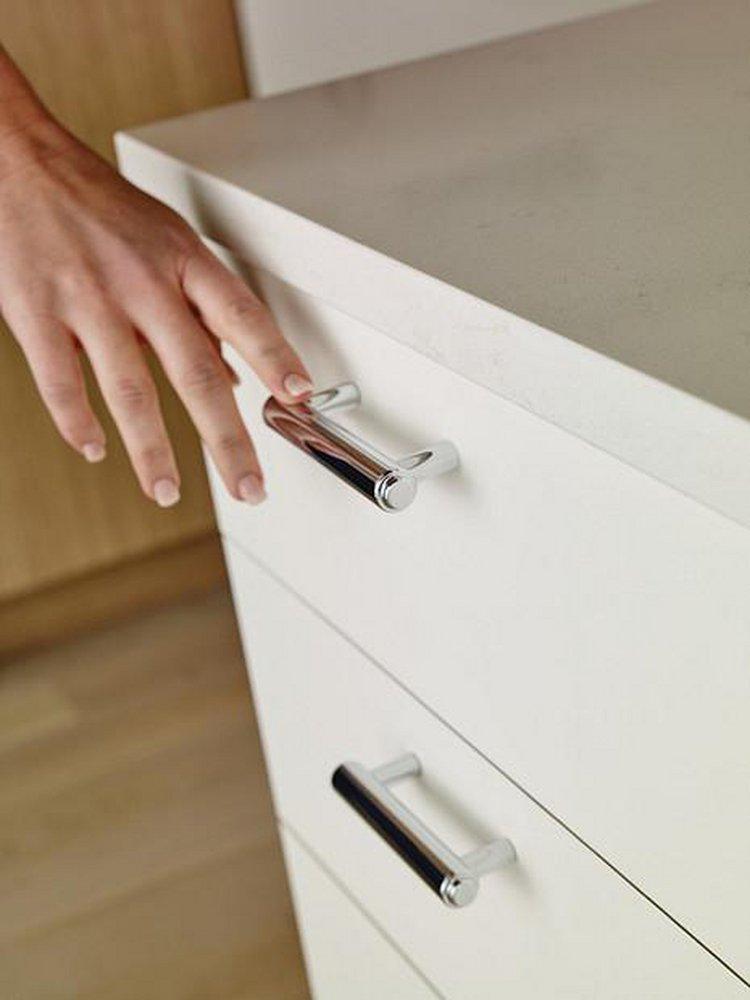 Moen Polished Chrome 1-7/25 in. Drawer Pull 