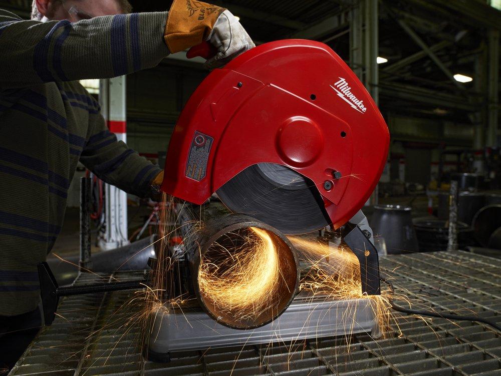 Milwaukee&reg; Black Abrasive Cut Off Machine 