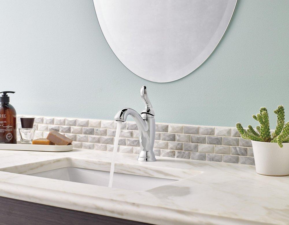 Delta Faucet Brilliance Champagne Bronze Single Handle Monoblock Bathroom Sink Faucet with Pop-Up Drain Assembly 