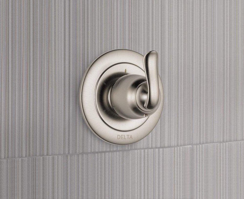Delta Faucet Brilliance&reg; Stainless 3 Setting Single Handle Zinc Diverter Trim 