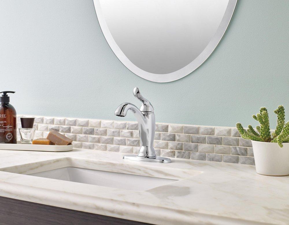 Delta Faucet Chrome Single Handle Monoblock Bathroom Sink Faucet 