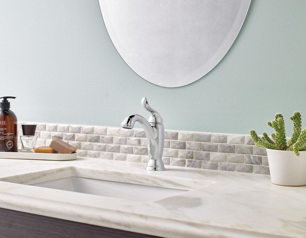 Delta Faucet Chrome Single Handle Monoblock Bathroom Sink Faucet with Pop-Up Drain Assembly 